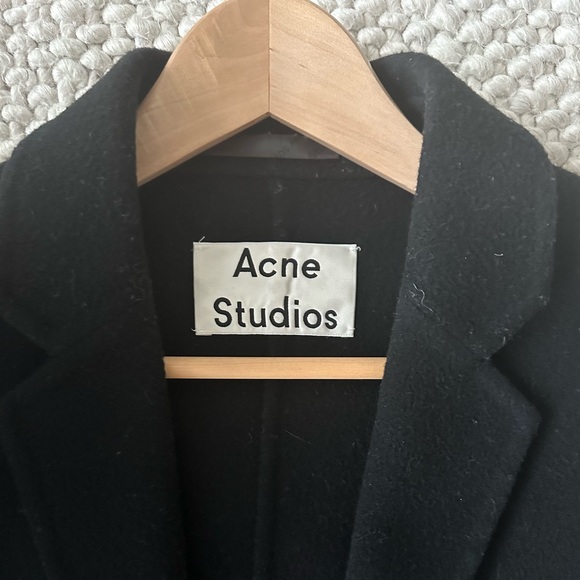 Acne Studios Single-Breasted Wool Coat - Women’s Size 36 (US4) - Picture 7 of 9